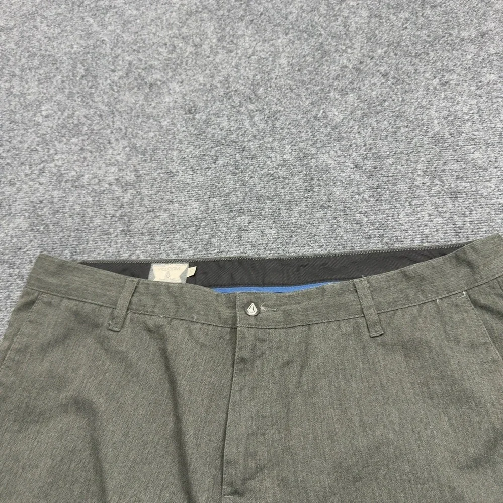 Volcom Pants Mens 40 Grey Cotton Polyester Chino Skateboard Casual Streetwear